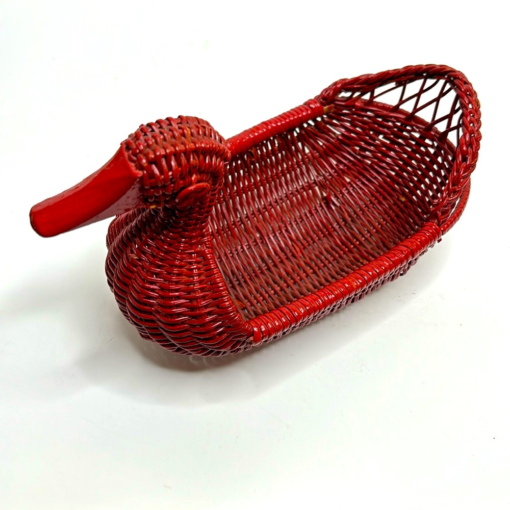 Red Wicker Duck Basket | Planter Decor Boho Key Holder 70’s Household Item DUCK